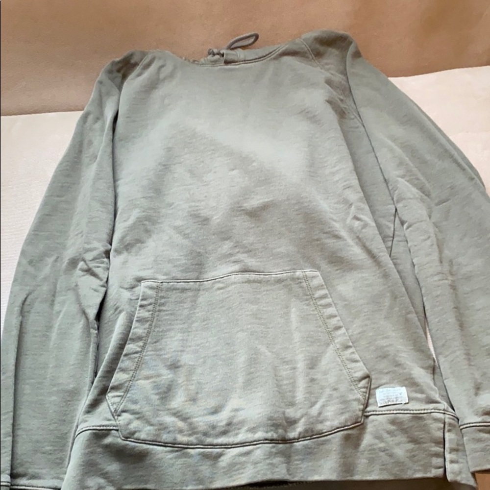 American Eagle sweatshirt